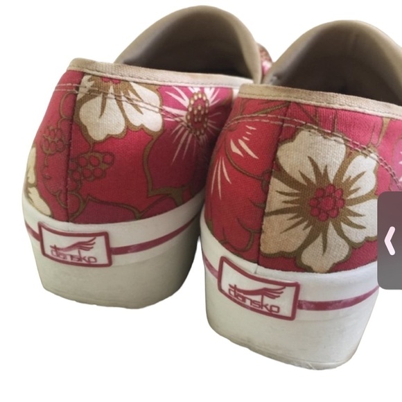 Dansko | Vegan Volley Canvas Clogs Tropical Floral Red Hawaiian Shoes Size 40 - Picture 5 of 7
